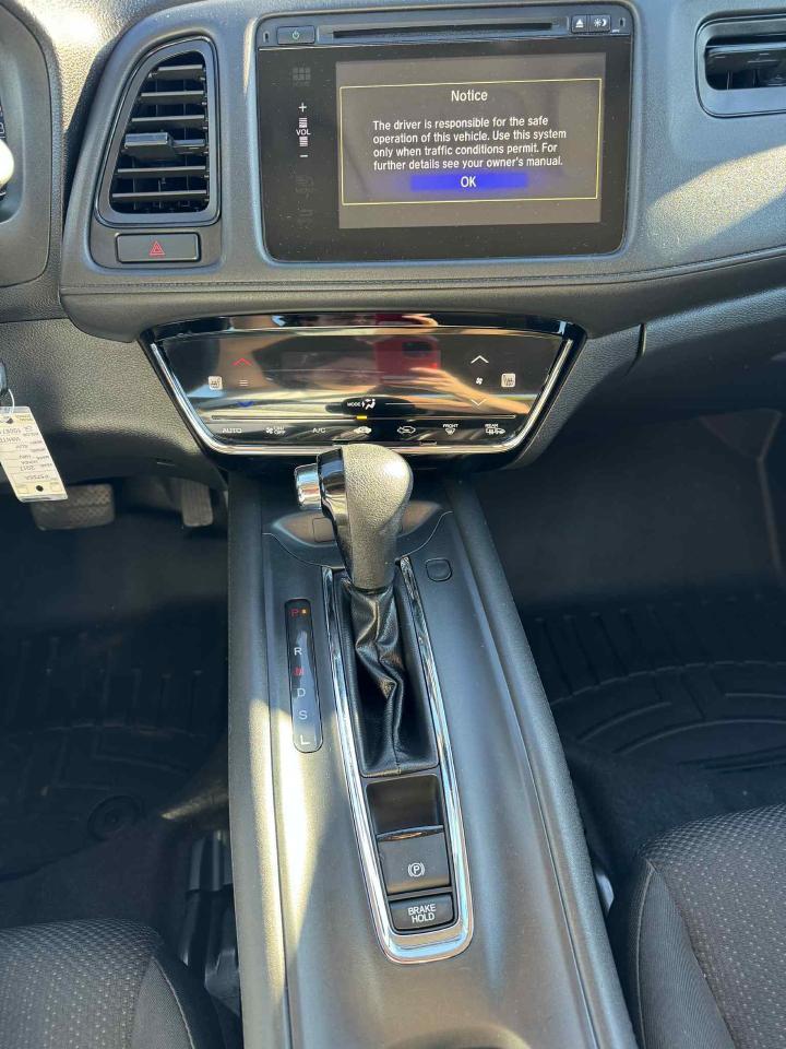 2017 Honda HR-V 2WD 4DR CVT LX Photo