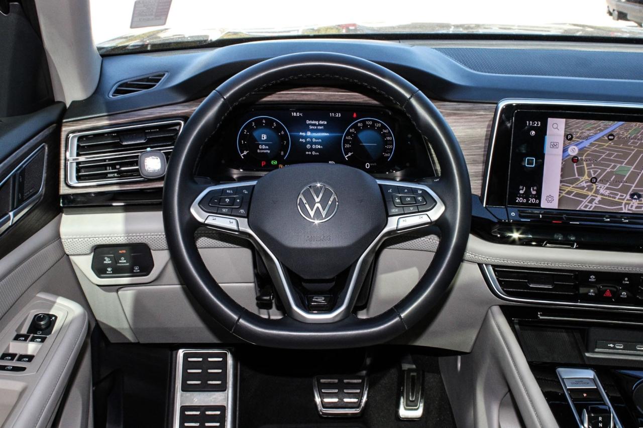 2024 Volkswagen Atlas Execline 2.0 TSI 4MOTION  Gps BkpCam HtdSeats Photo
