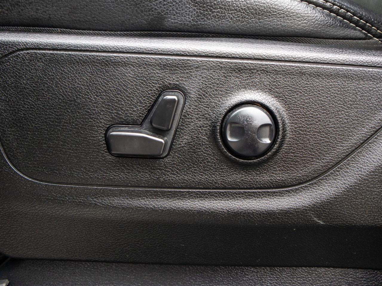 2023 RAM 1500 Rebel - Leather Seats Heated Steering Wheel Photo