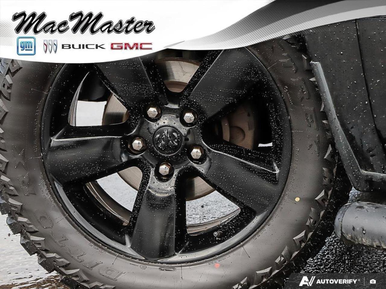 2023 RAM 1500 Classic SLTSLT, HEMI, V8, 4X4, CLOTH, REMOTE START, 1-OWNE Photo