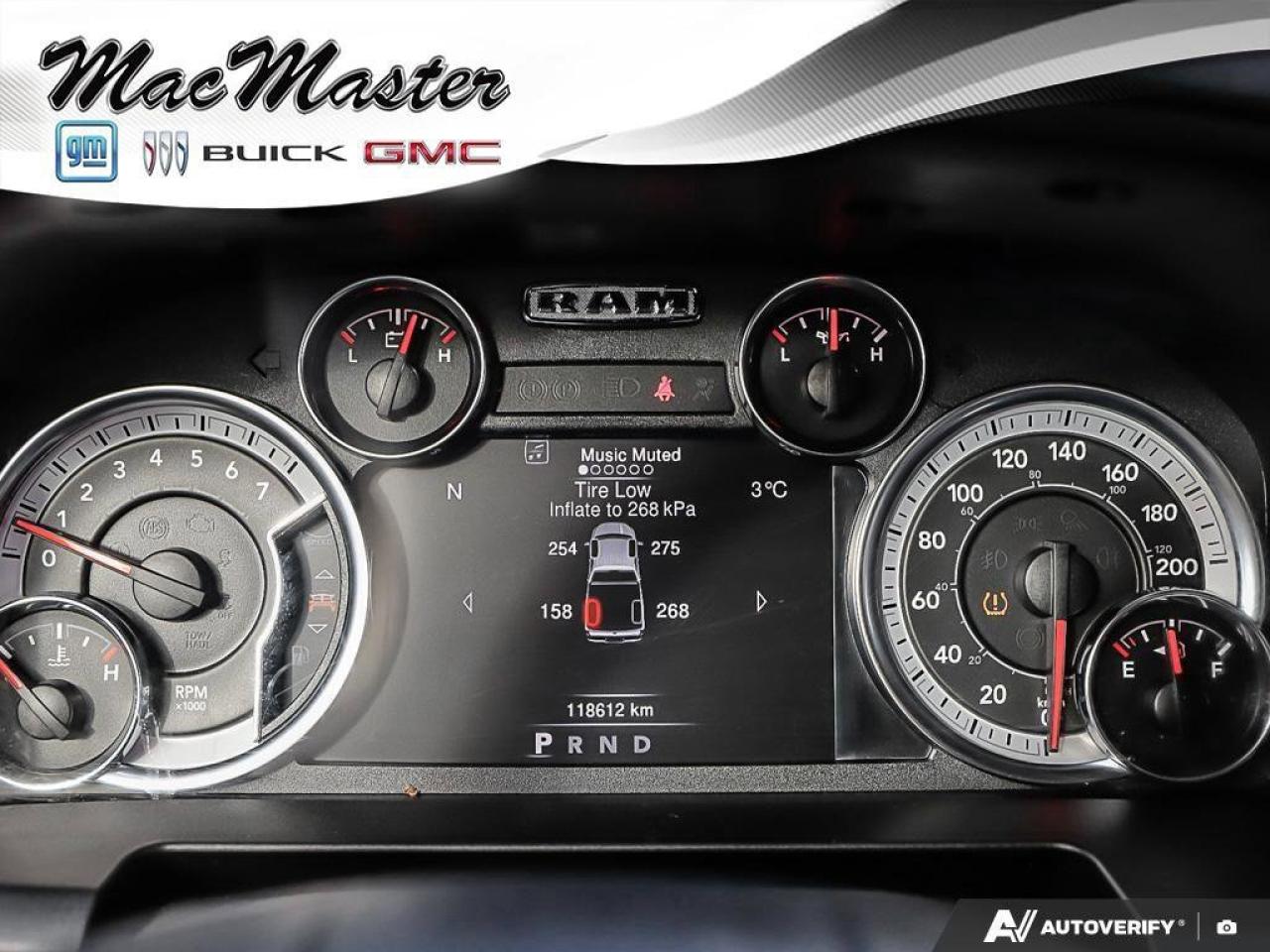 2023 RAM 1500 Classic SLTSLT, HEMI, V8, 4X4, CLOTH, REMOTE START, 1-OWNE Photo