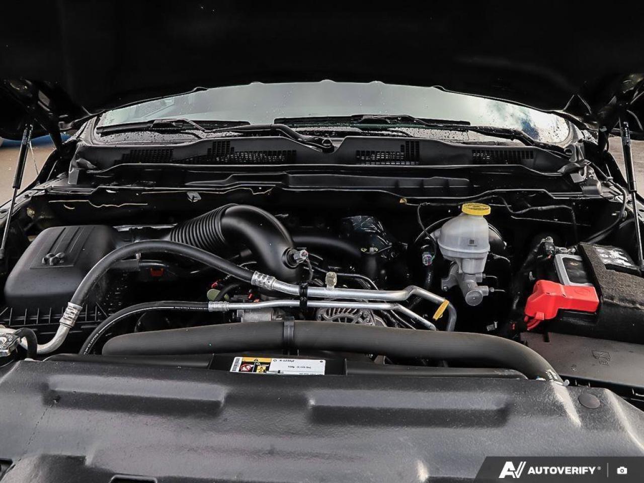 2023 RAM 1500 Classic SLTSLT, HEMI, V8, 4X4, CLOTH, REMOTE START, 1-OWNE Photo