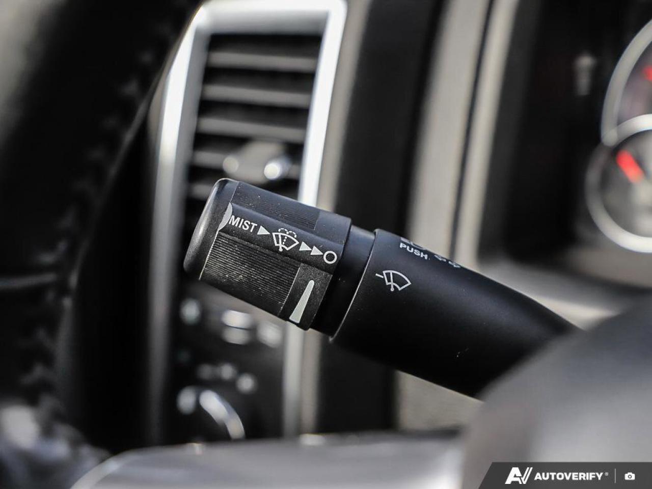 2023 RAM 1500 Classic SLTSLT, HEMI, V8, 4X4, CLOTH, REMOTE START, 1-OWNE Photo