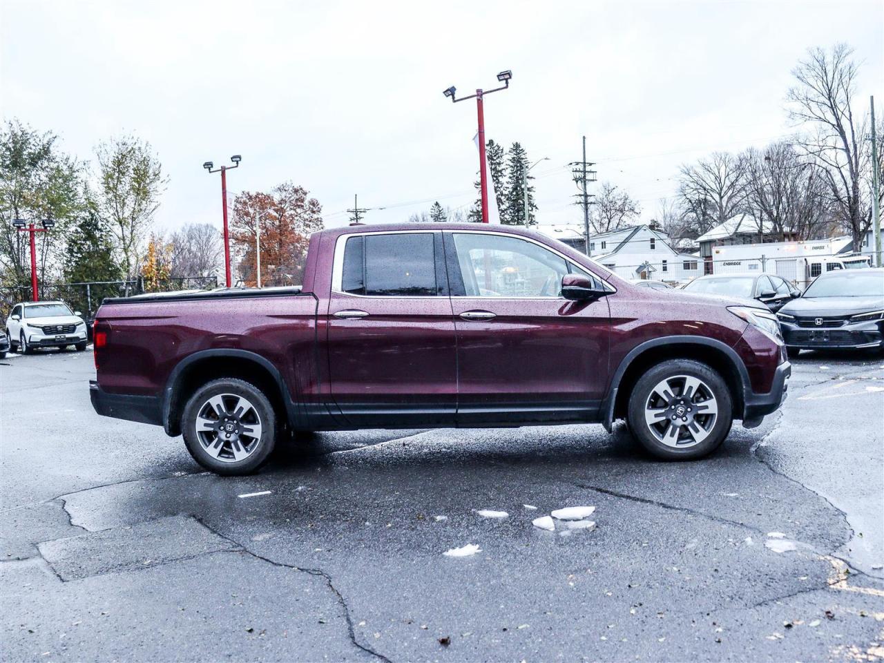 2019 Honda Ridgeline Touring LEATHER NAVI SUNROOF Photo