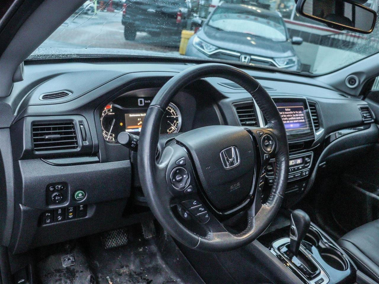 2019 Honda Ridgeline Touring LEATHER NAVI SUNROOF Photo