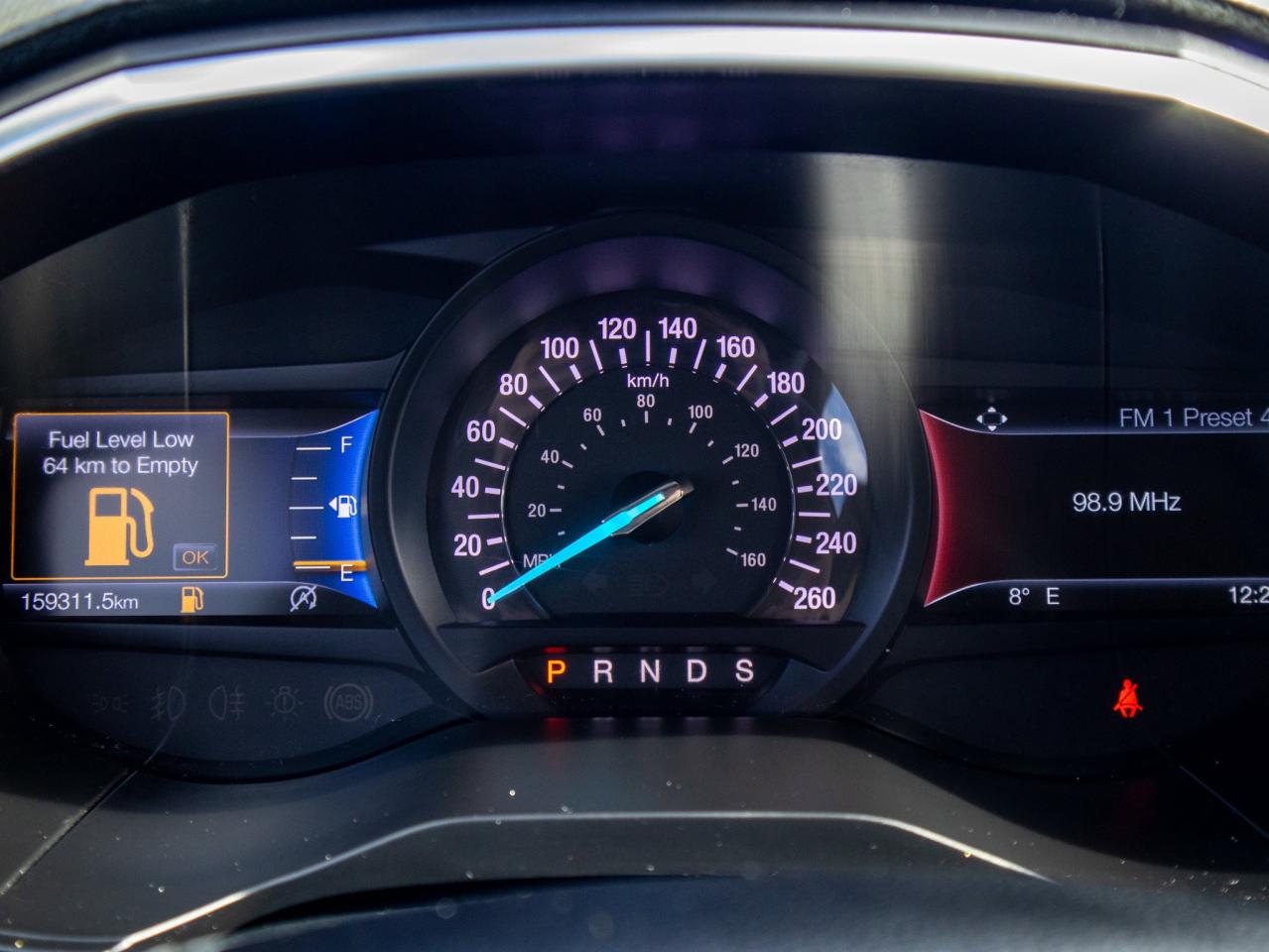 2020 Ford Edge Titanium - Heated, Ventilated Seats Photo