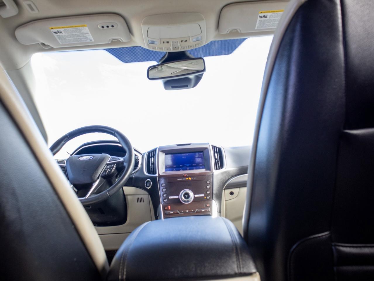 2020 Ford Edge Titanium - Heated, Ventilated Seats Photo