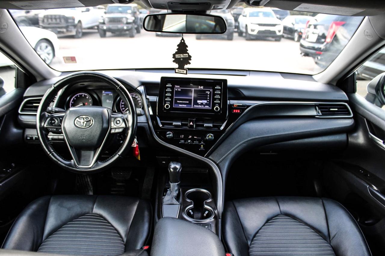 2021 Toyota Camry SE  HtdSeats BkpCam Photo