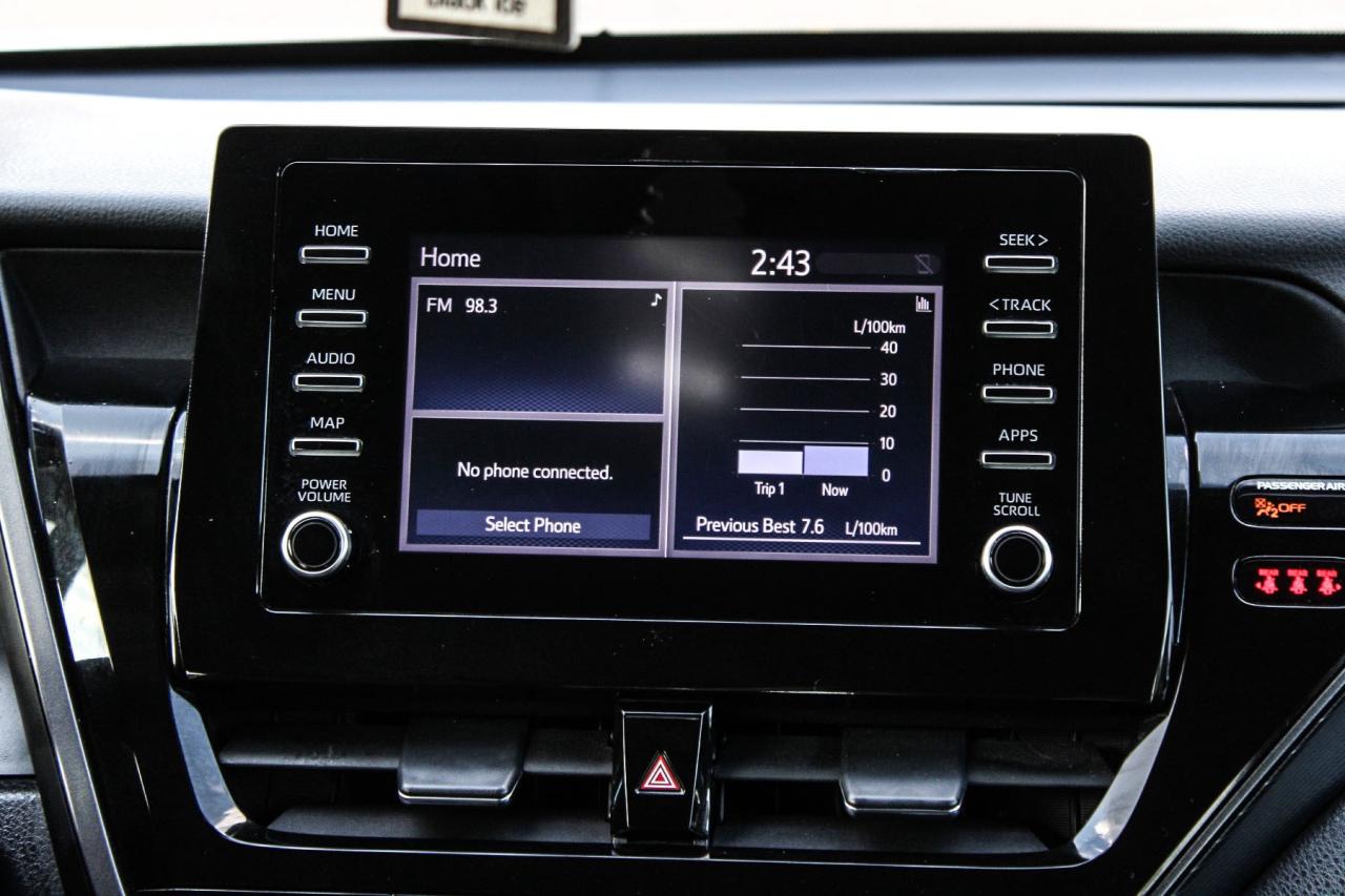 2021 Toyota Camry SE  HtdSeats BkpCam Photo