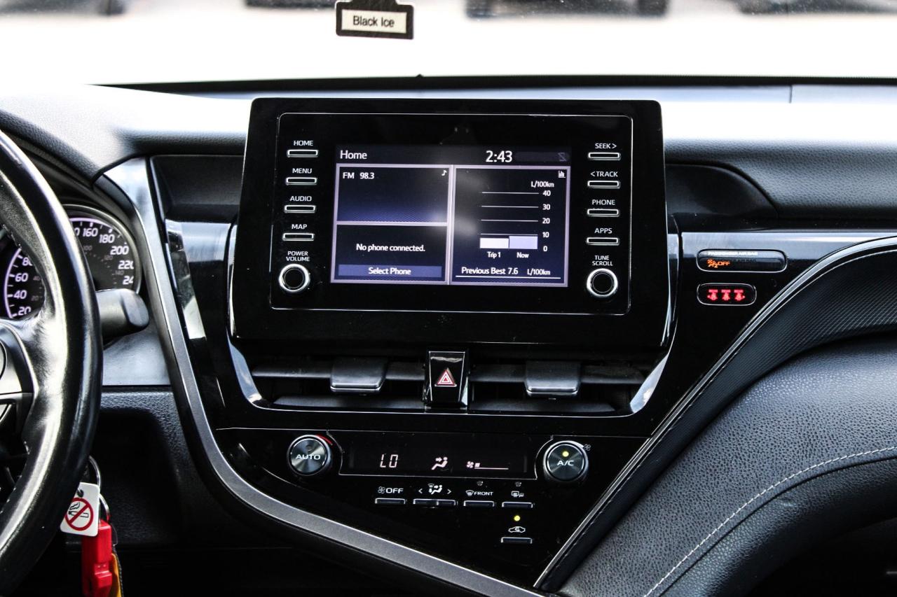 2021 Toyota Camry SE  HtdSeats BkpCam Photo