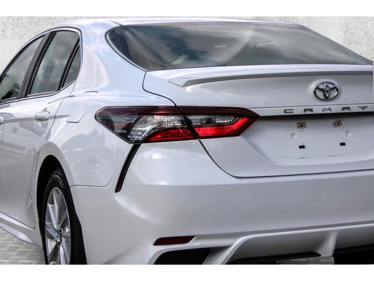 2021 Toyota Camry SE  HtdSeats BkpCam Photo