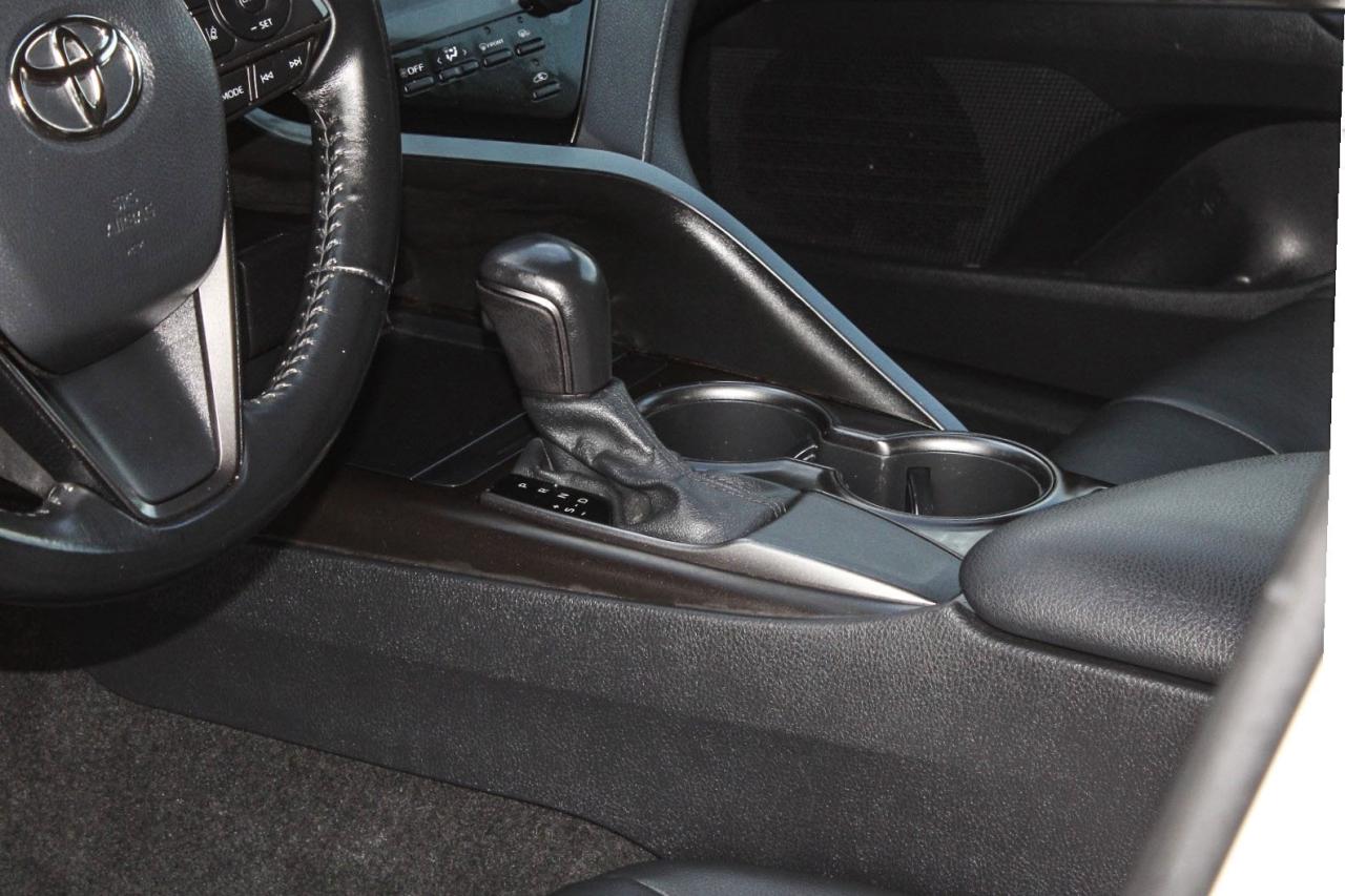 2021 Toyota Camry SE  HtdSeats BkpCam Photo