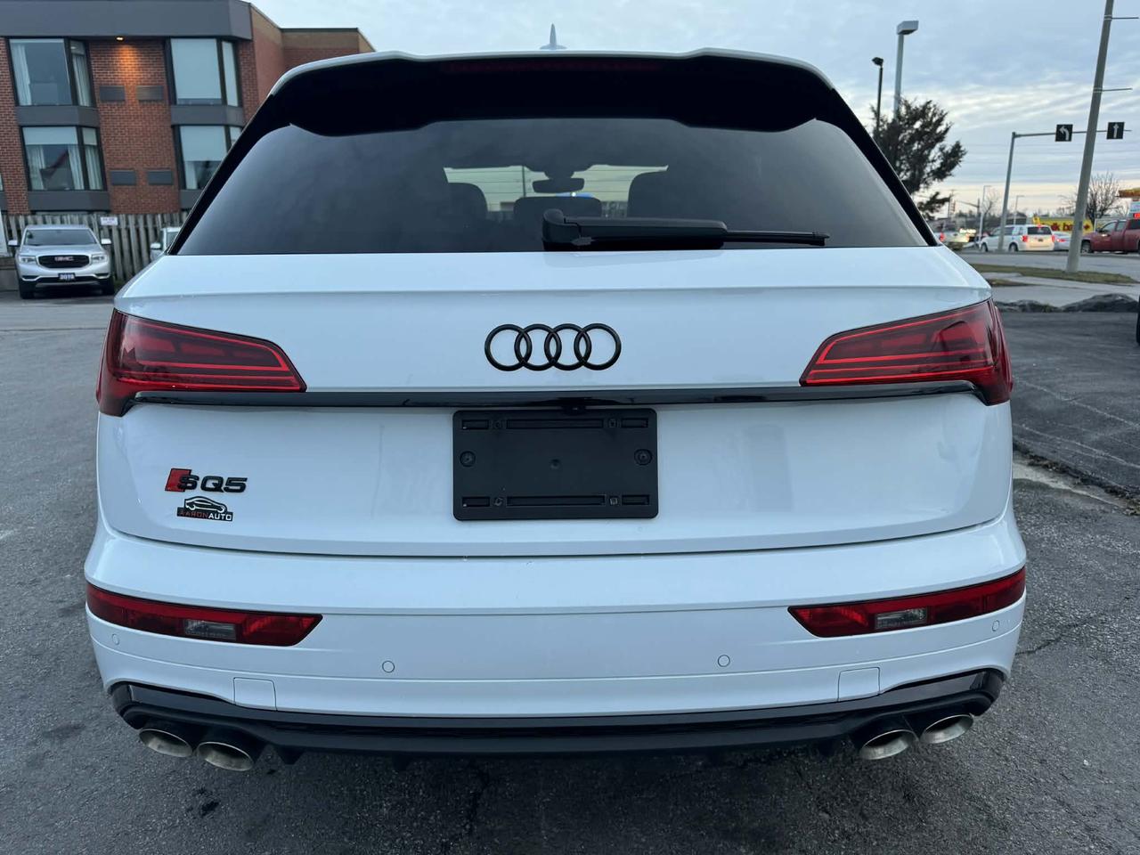 2022 Audi SQ5 Progressiv 3.0 TFSI quattro S-LINE Photo