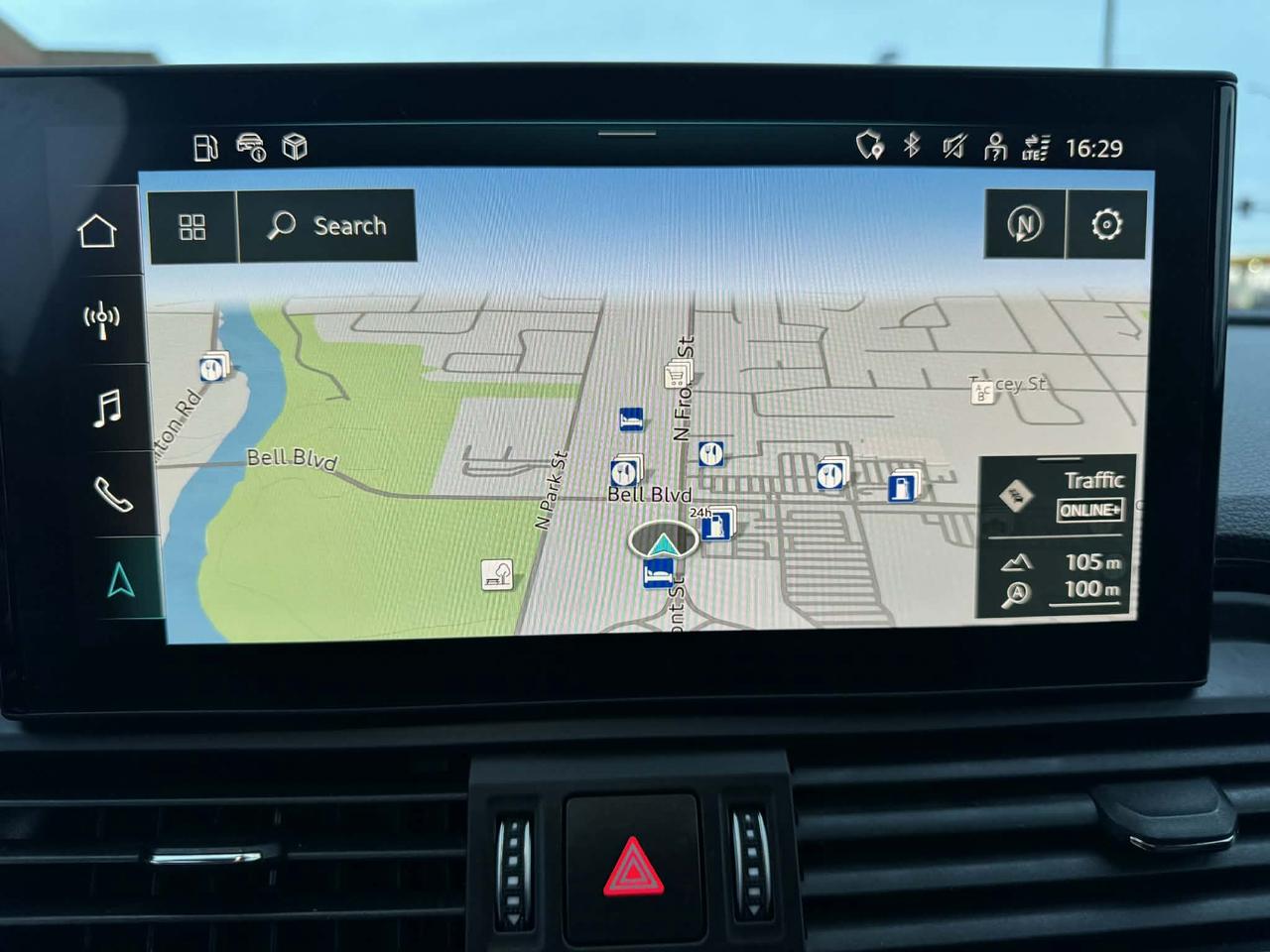 2022 Audi SQ5 Progressiv 3.0 TFSI quattro S-LINE Photo