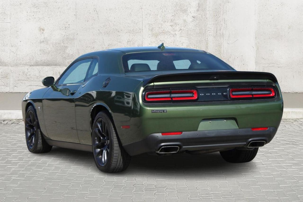 2022 Dodge Challenger R/T  SiriusXM HtdSeats BkpCam RearParkingSensors Photo