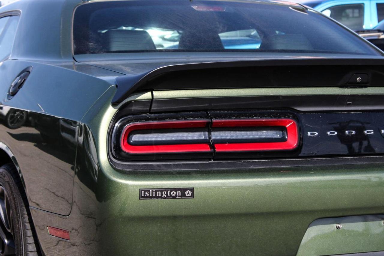 2022 Dodge Challenger R/T  SiriusXM HtdSeats BkpCam RearParkingSensors Photo