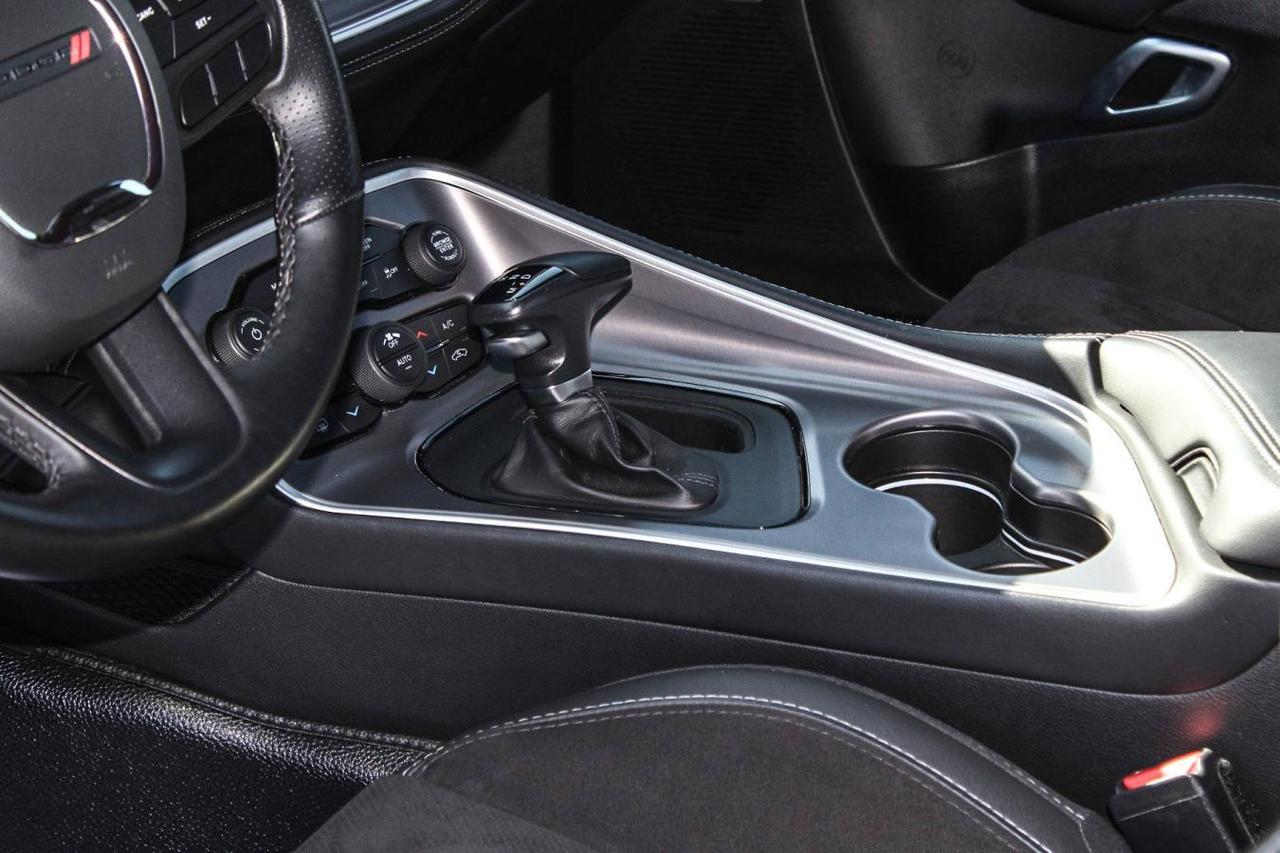 2022 Dodge Challenger R/T  SiriusXM HtdSeats BkpCam RearParkingSensors Photo