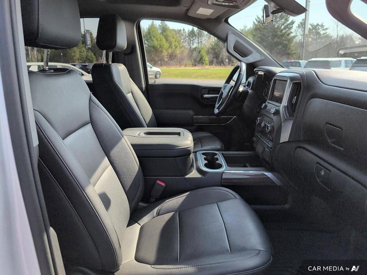 2021 Chevrolet Silverado 1500 LT Trail BossTrail Boss   One Owner   Sunroof   He Photo