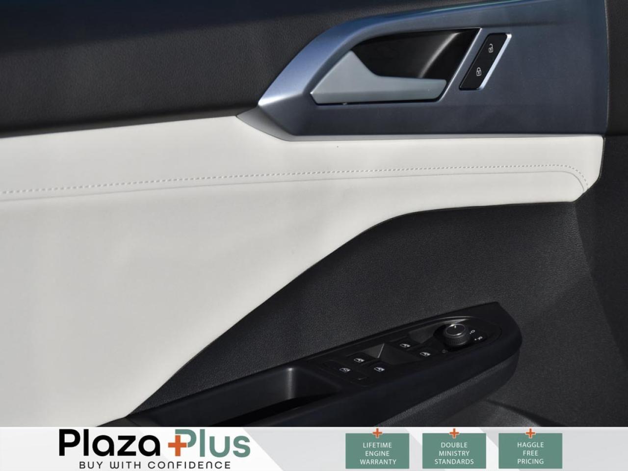 2025 Volkswagen Taos VdpUrlEn Photo