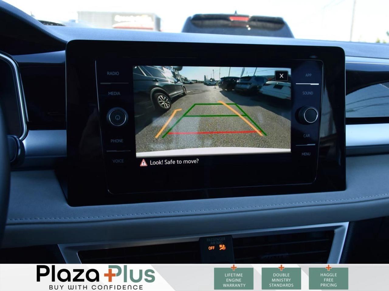 2025 Volkswagen Taos VdpUrlEn Photo