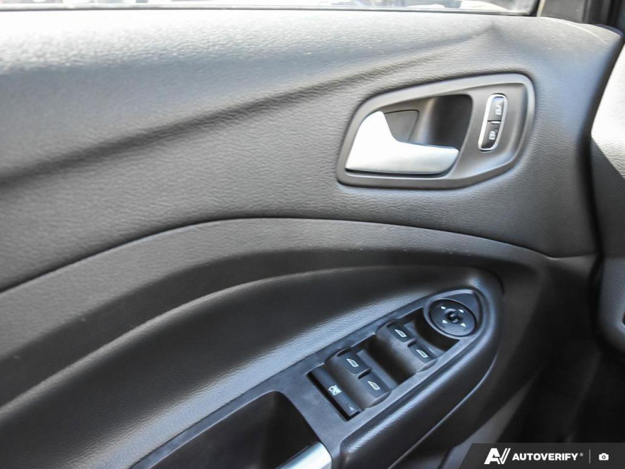 2018 Ford Escape SELCERTIFIED AS-TRADED, BACKUP CAM, NAVIGATION, HE Photo