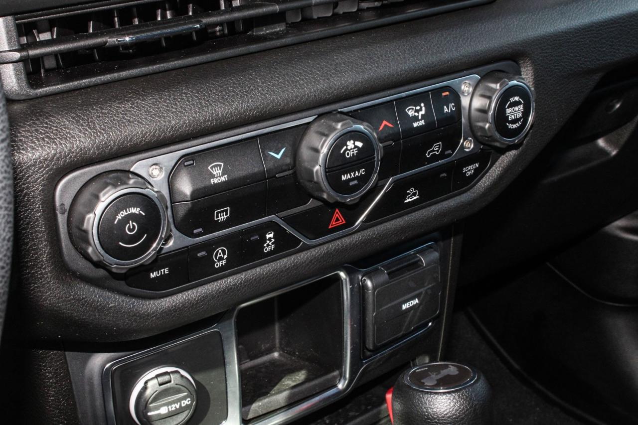 2024 Jeep Wrangler Sport 4x4  SiriusXM CruiseCtrl BkpCam Photo