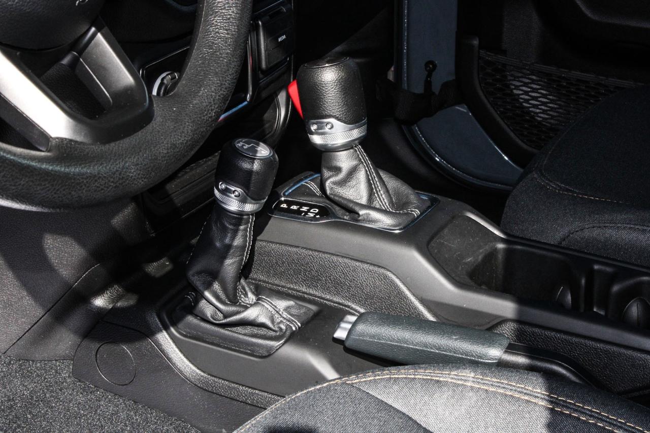 2024 Jeep Wrangler Sport 4x4  SiriusXM CruiseCtrl BkpCam Photo