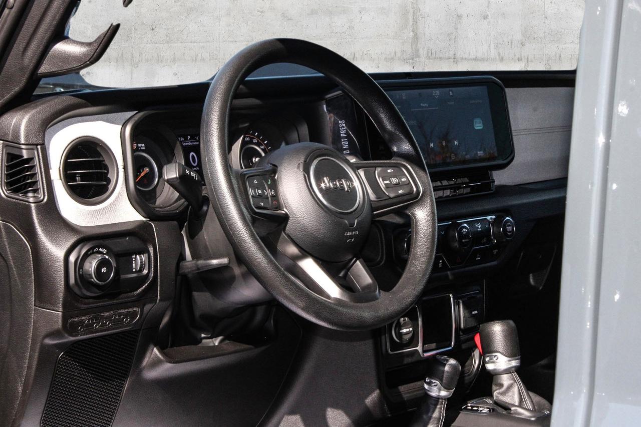 2024 Jeep Wrangler Sport 4x4  SiriusXM CruiseCtrl BkpCam Photo