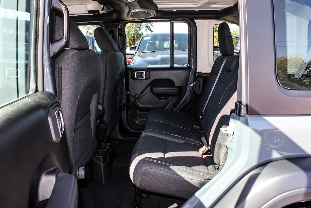 2024 Jeep Wrangler Sport 4x4  SiriusXM CruiseCtrl BkpCam Photo