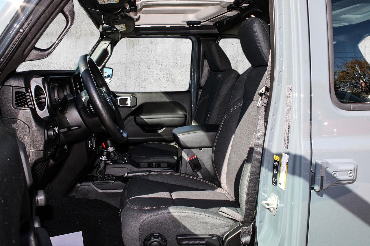 2024 Jeep Wrangler Sport 4x4  SiriusXM CruiseCtrl BkpCam Photo