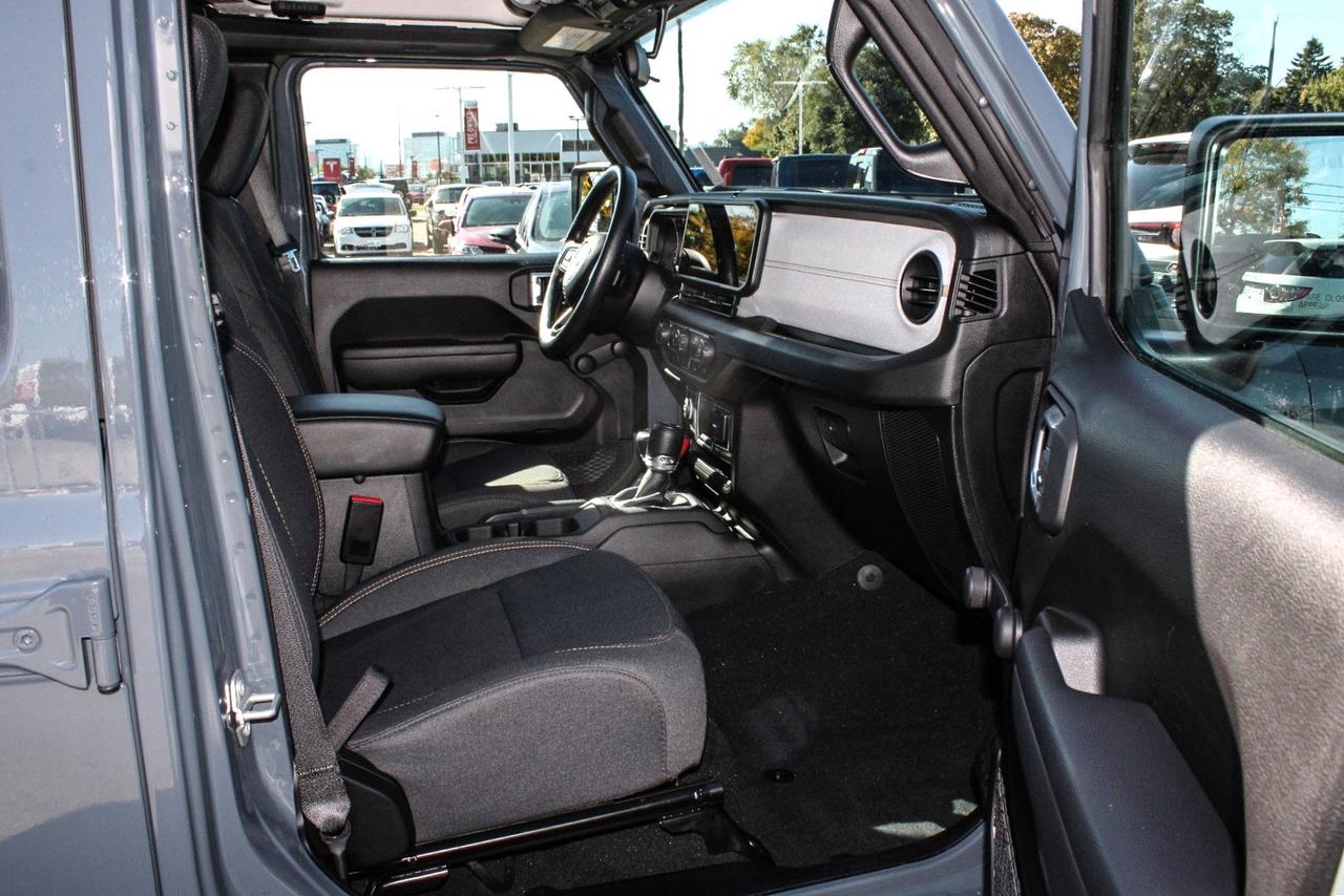 2024 Jeep Wrangler Sport 4x4  SiriusXM CruiseCtrl BkpCam Photo