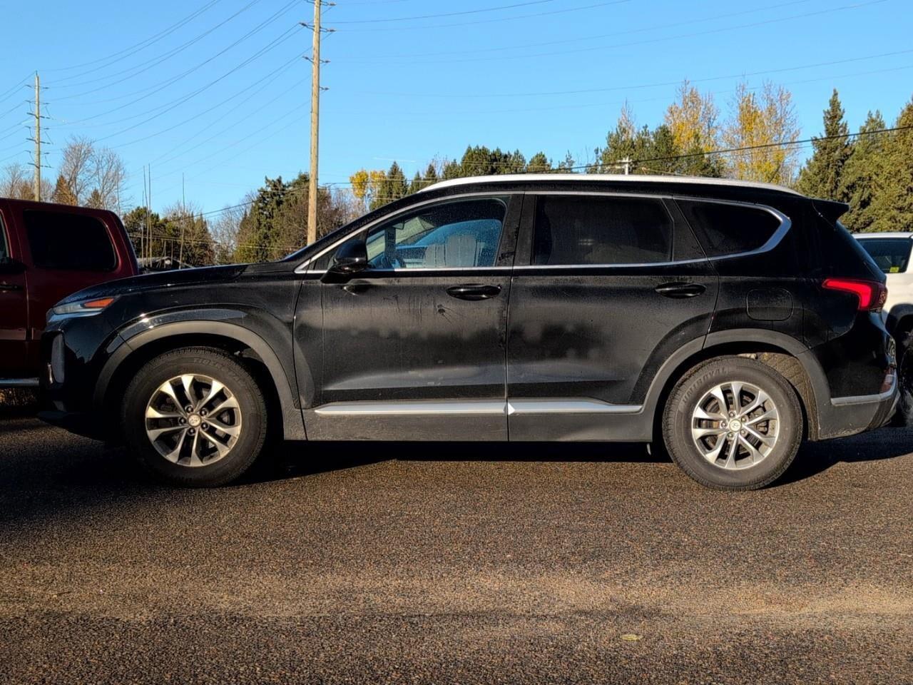 2020 Hyundai Santa Fe EssentialOne Owner   Snow Tires on Rims   Keyless Photo