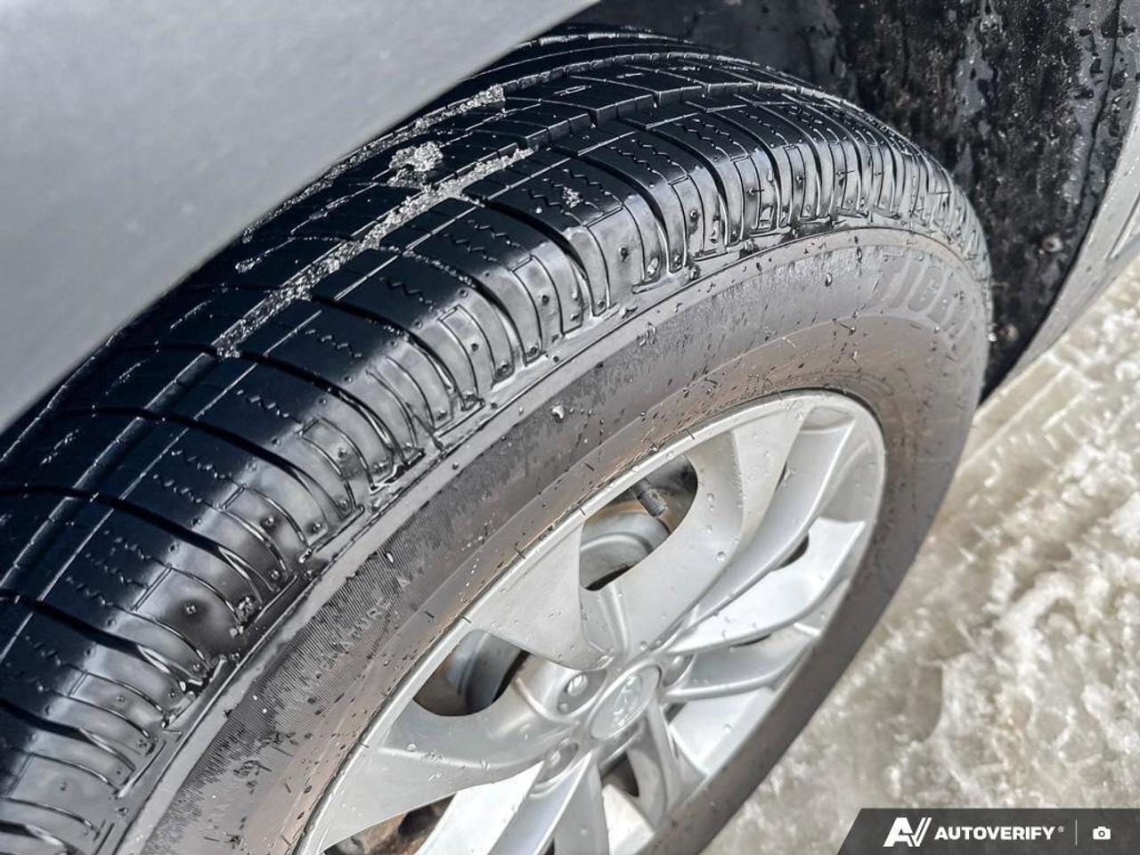 2020 Hyundai Santa Fe EssentialOne Owner   Keyless Entry Photo