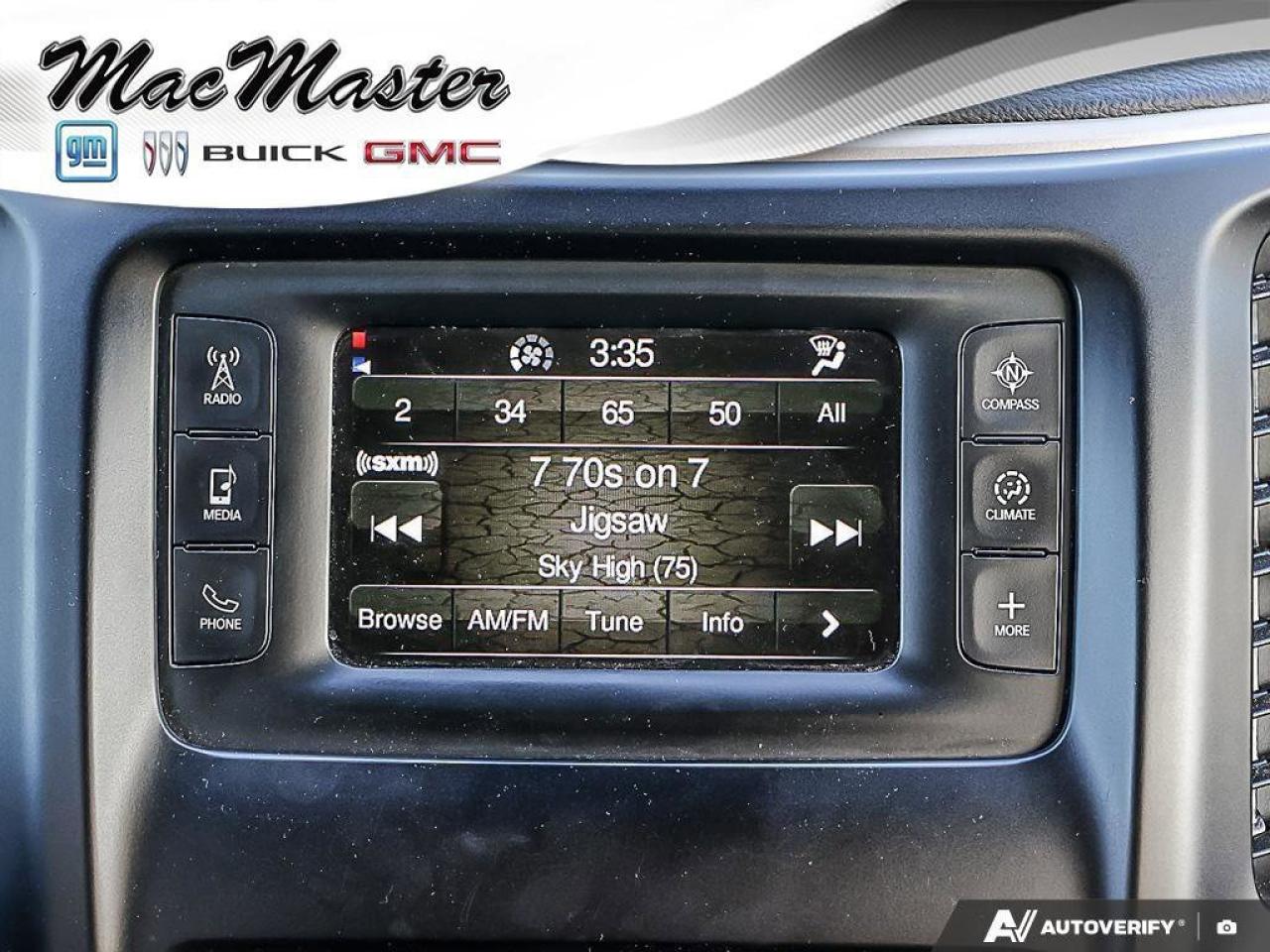 2015 Jeep Cherokee LatitudeNORTH, 4X4, V6, HEATED CLOTH, AS-TRADED! Photo