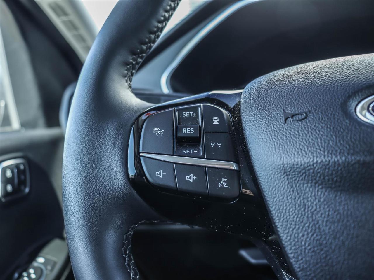 2024 Ford Escape PHEV FWD Photo