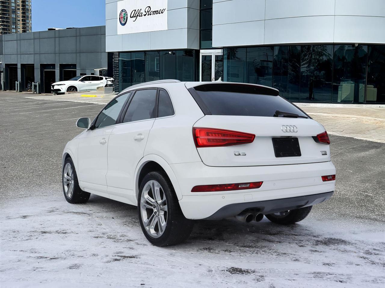 2018 Audi Q3 2.0T Progressiv quattro 6sp Tiptronic Photo