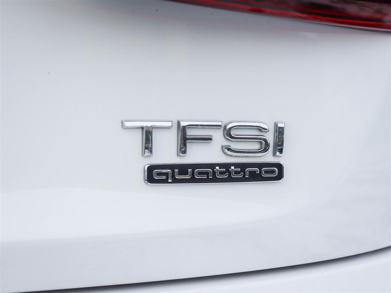 2018 Audi Q3 2.0T Progressiv quattro 6sp Tiptronic Photo