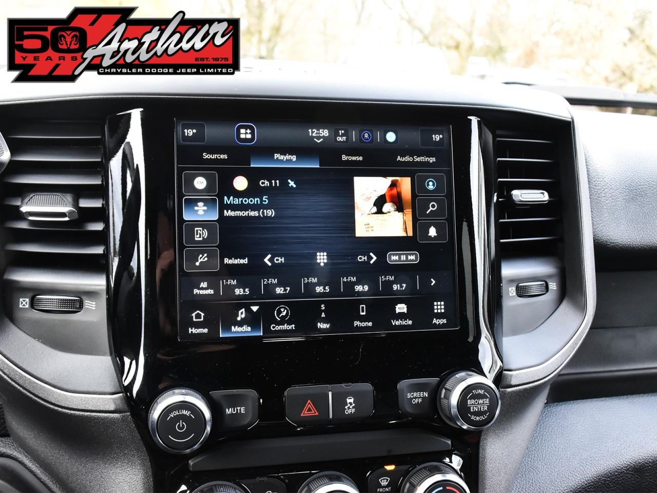 2024 RAM 2500 TRADESMAN CREW CAB 4X4 - 8FT BOX Photo