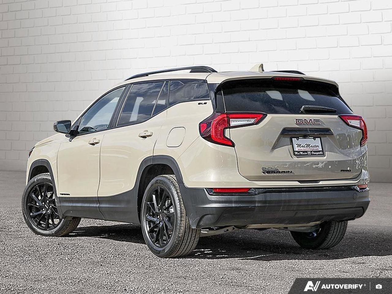 2023 GMC Terrain SLESLE ELEVATION, 1.5T, AWD, NAV, ROOF, HEATED CLO Photo