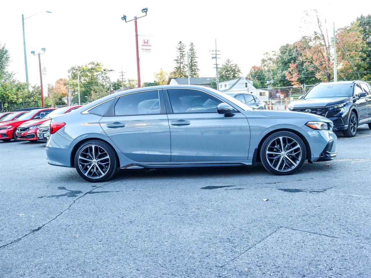 2023 Honda Civic TOURING LEATHER NAVI SUNROOF Photo2