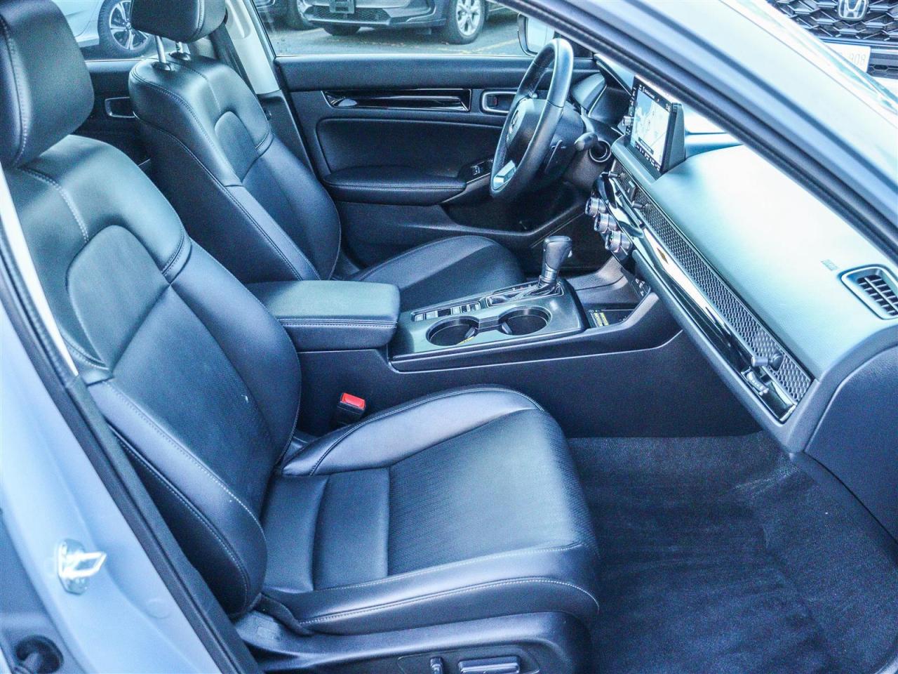 2023 Honda Civic TOURING LEATHER NAVI SUNROOF Photo