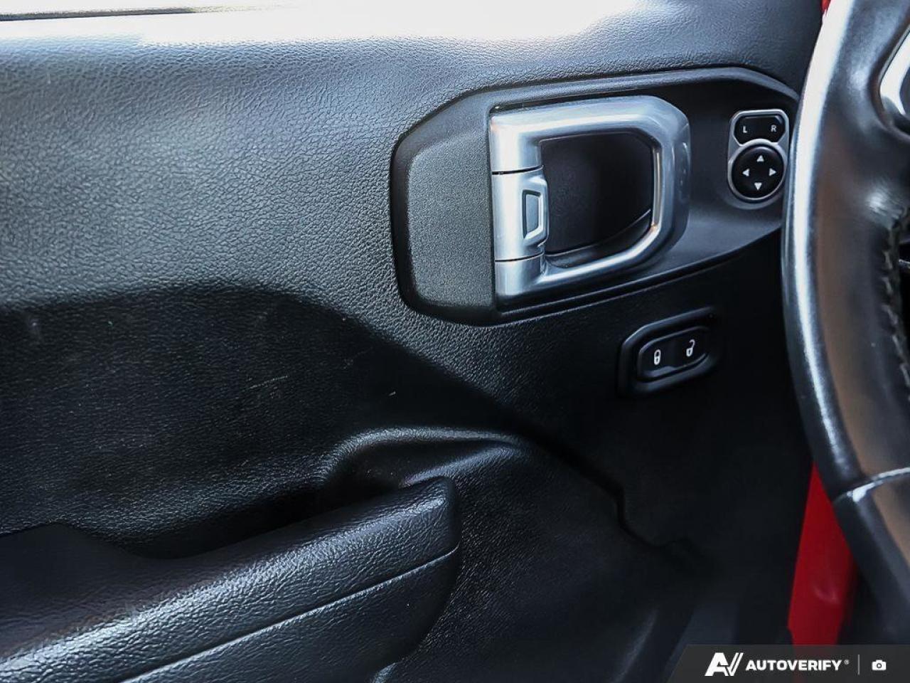 2022 Jeep Gladiator Sport SSPORT S, V6, 4X4, NAV, ALPINE, GOOD KMS! Photo