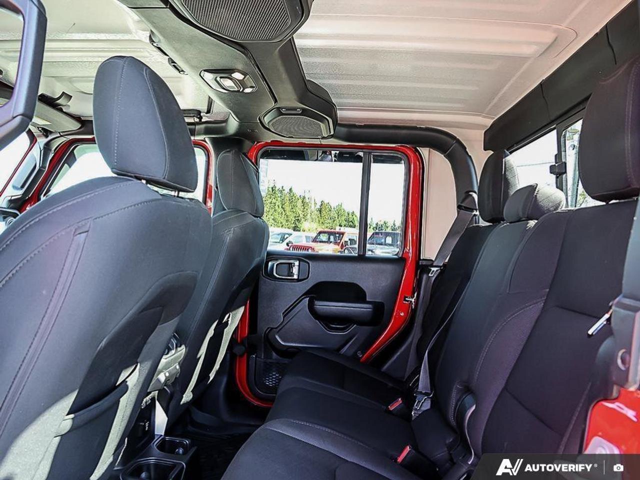 2022 Jeep Gladiator Sport SSPORT S, V6, 4X4, NAV, ALPINE, GOOD KMS! Photo