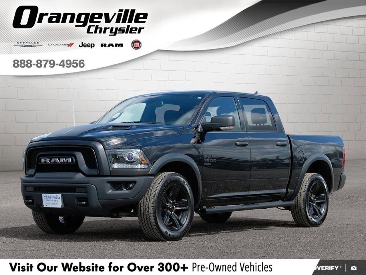 2023 RAM 1500 Classic WarlockWARLOCK, CREW, 4X4, V6, NAV, HTD CLOTH, GOO Photo0