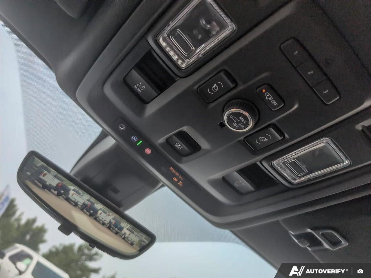 2021 GMC Yukon DenaliDenali   One Owner   Heated + Vented Seats Photo