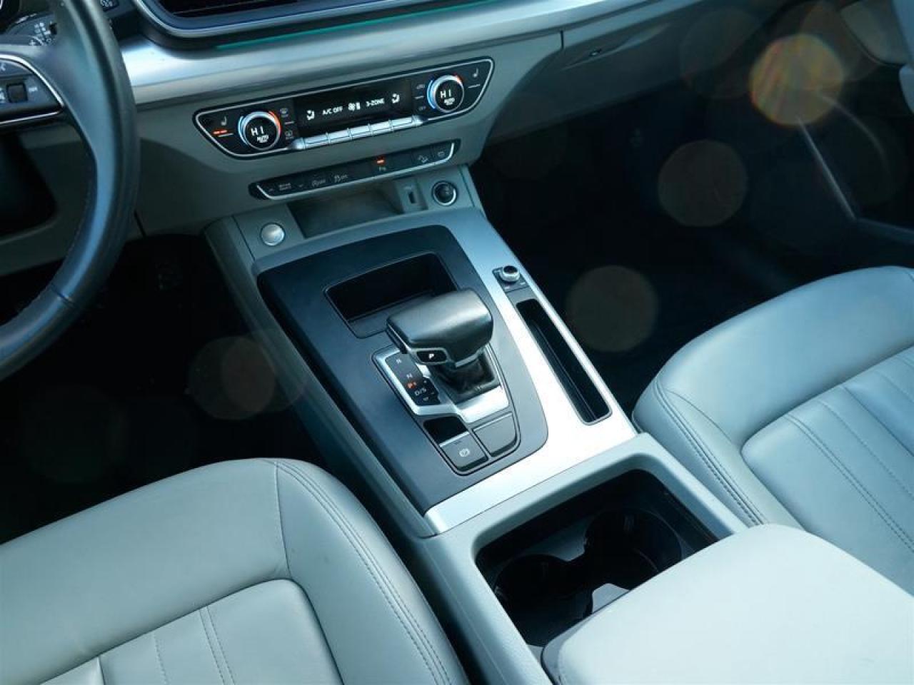 2023 Audi Q5 45 2.0T Progressiv quattro 7sp S Tronic Photo