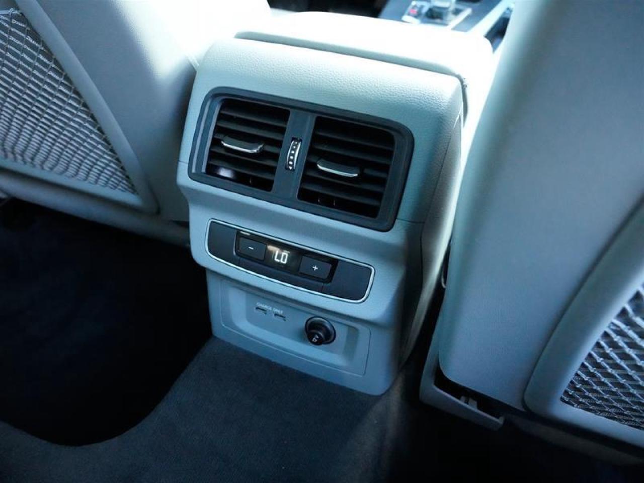 2023 Audi Q5 45 2.0T Progressiv quattro 7sp S Tronic Photo