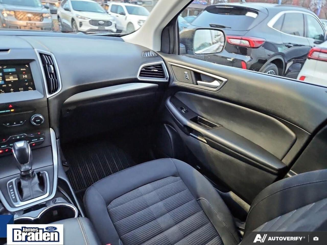 2018 Ford Edge SEL   TOW PKG   NAV   HEATED STEERING WHEEL Photo