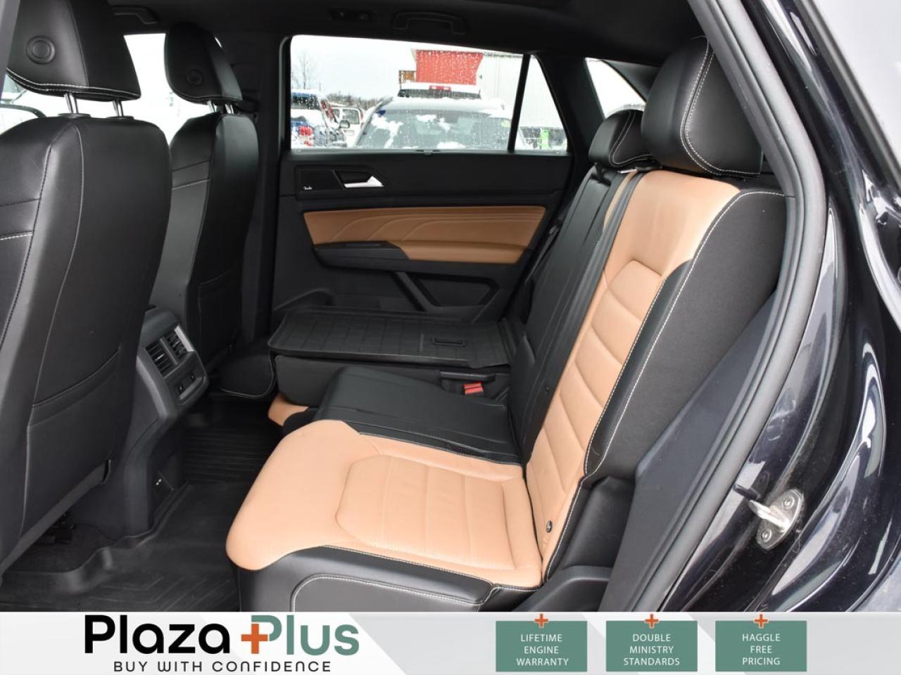 2021 Volkswagen Atlas Cross Sport Execline   VR6 Power   Premium Comfort / Photo