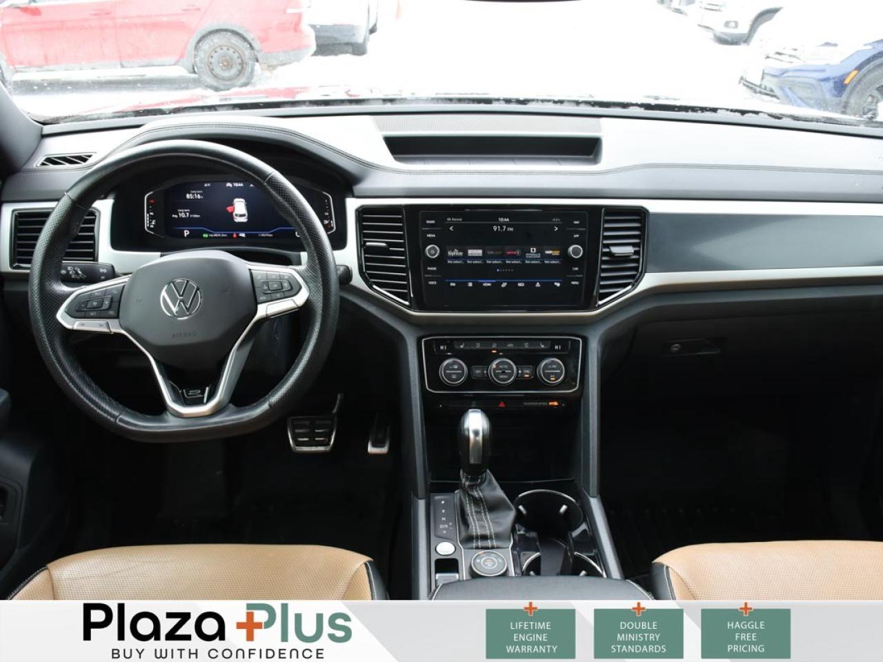 2021 Volkswagen Atlas Cross Sport Execline   VR6 Power   Premium Comfort / Photo